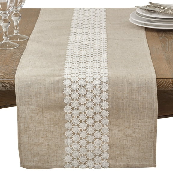 Saro Lifestyle Lace Daisy Table Runner