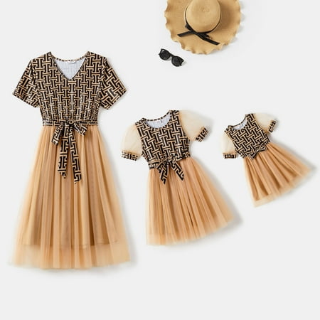 

PatPat Fmaily Matching Short Sleeve Tulle Midi Dress Geo Print Bowknot Top Belted Splicing Layered Mesh Dress for Momy and Me Mother and Daughter Matching Outfits