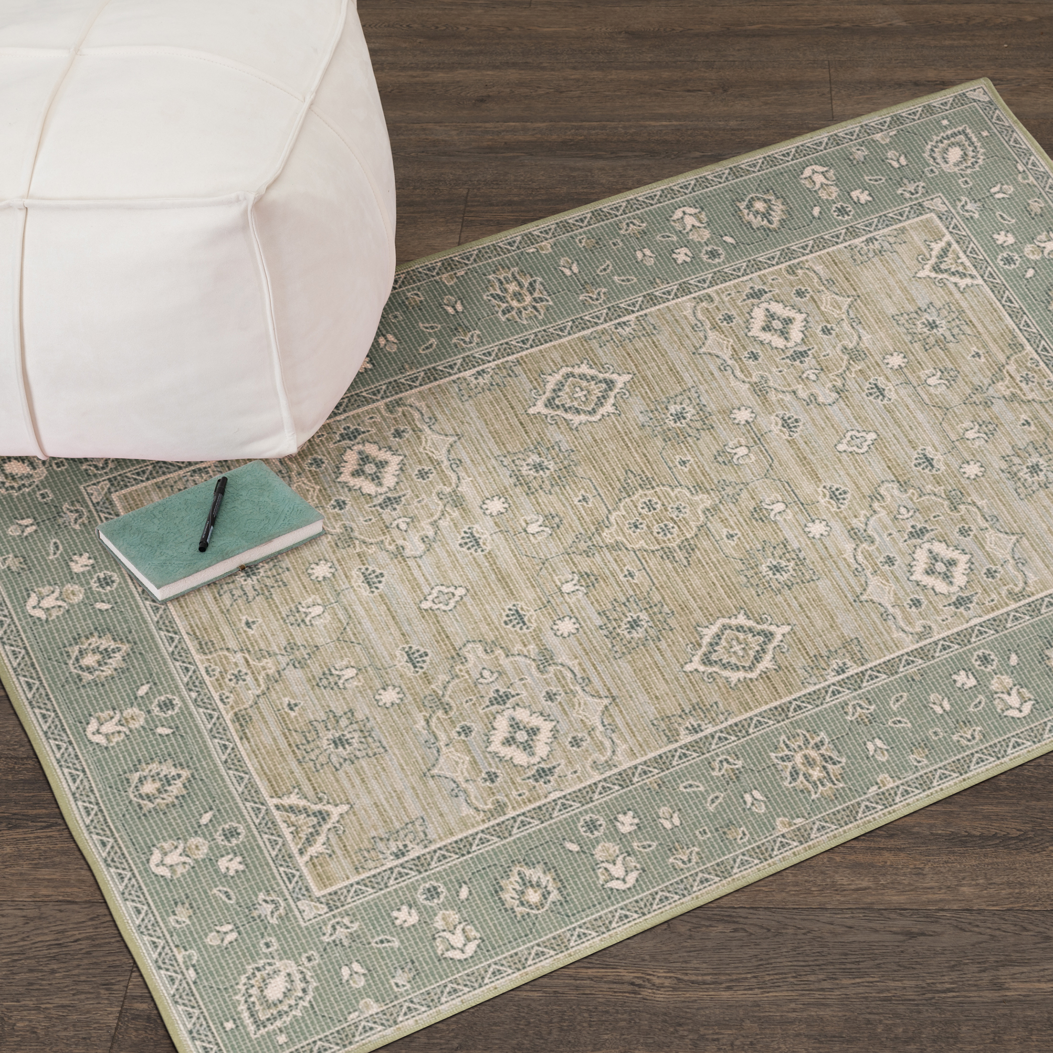 Better Homes & Gardens Green Lillian Dainty Persian Accent Rug, 30"x46"