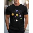 thumbnail image 1 of Camiseta informal de verano de algodón para hombre, manga corta, cuello redondo, estampado de dados D&D, corte regular, negra, deportiva y de ocio., 1 of 6