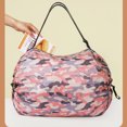thumbnail image 2 of Bolsa de supermercado plegable, diseño plegable, tela Oxford de gran capacidad, bolsa de compras reutilizable ampliamente utilizada, camuflaje rosa, 2 of 5