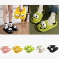 thumbnail image 1 of Pantuflas 3D con ojos grandes de perro, divertidas pantuflas de baño y ducha con suela gruesa antideslizante de EVA con dibujos animados, sandalias suaves y lindas para el verano., 1 of 4