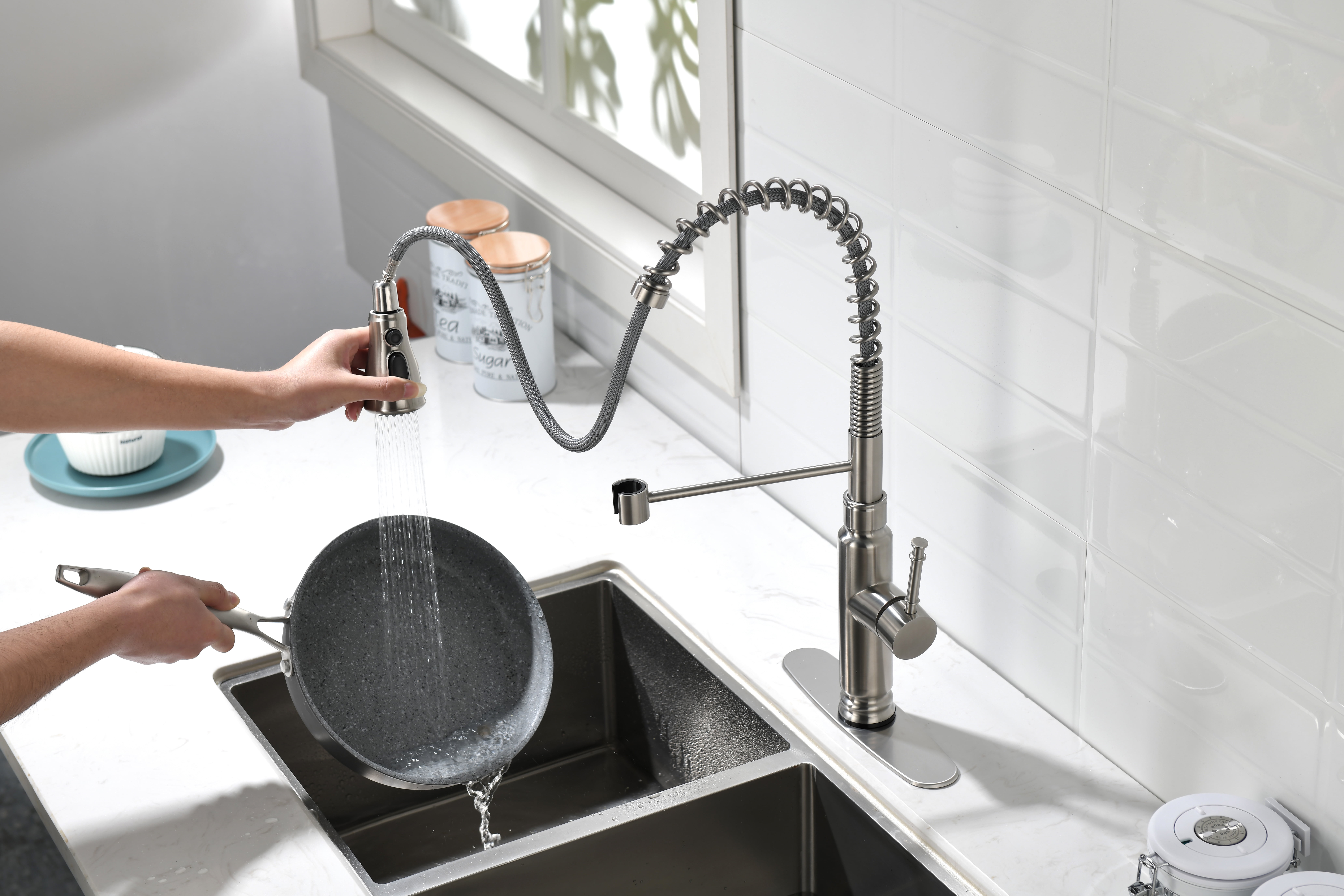 Izzovium Touch Kitchen Faucet with Pull Down Sprayer, Brushed Nickel Stainless Steel, 360-Degree Rotating Nozzle, Single Handle Control for Easy Water Temperature Adjustment