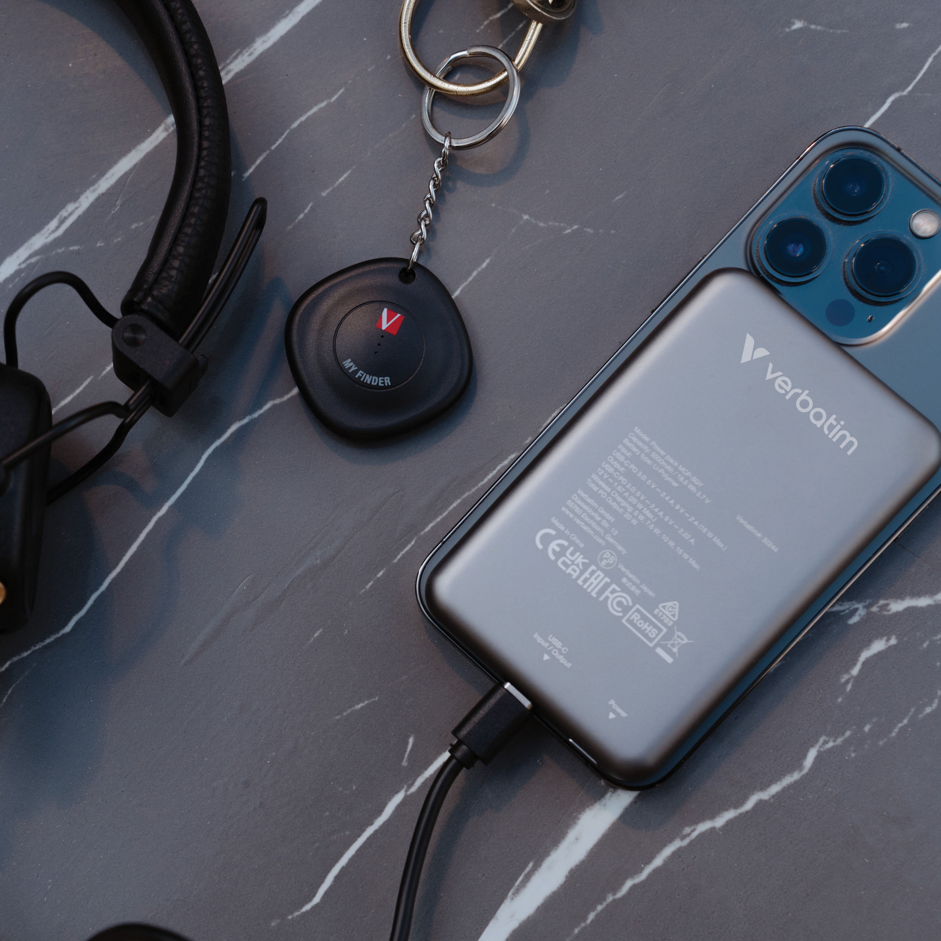 Verbatim Charge 'n' Go Magnetic Wireless Power Bank 5000 mAh - Gray