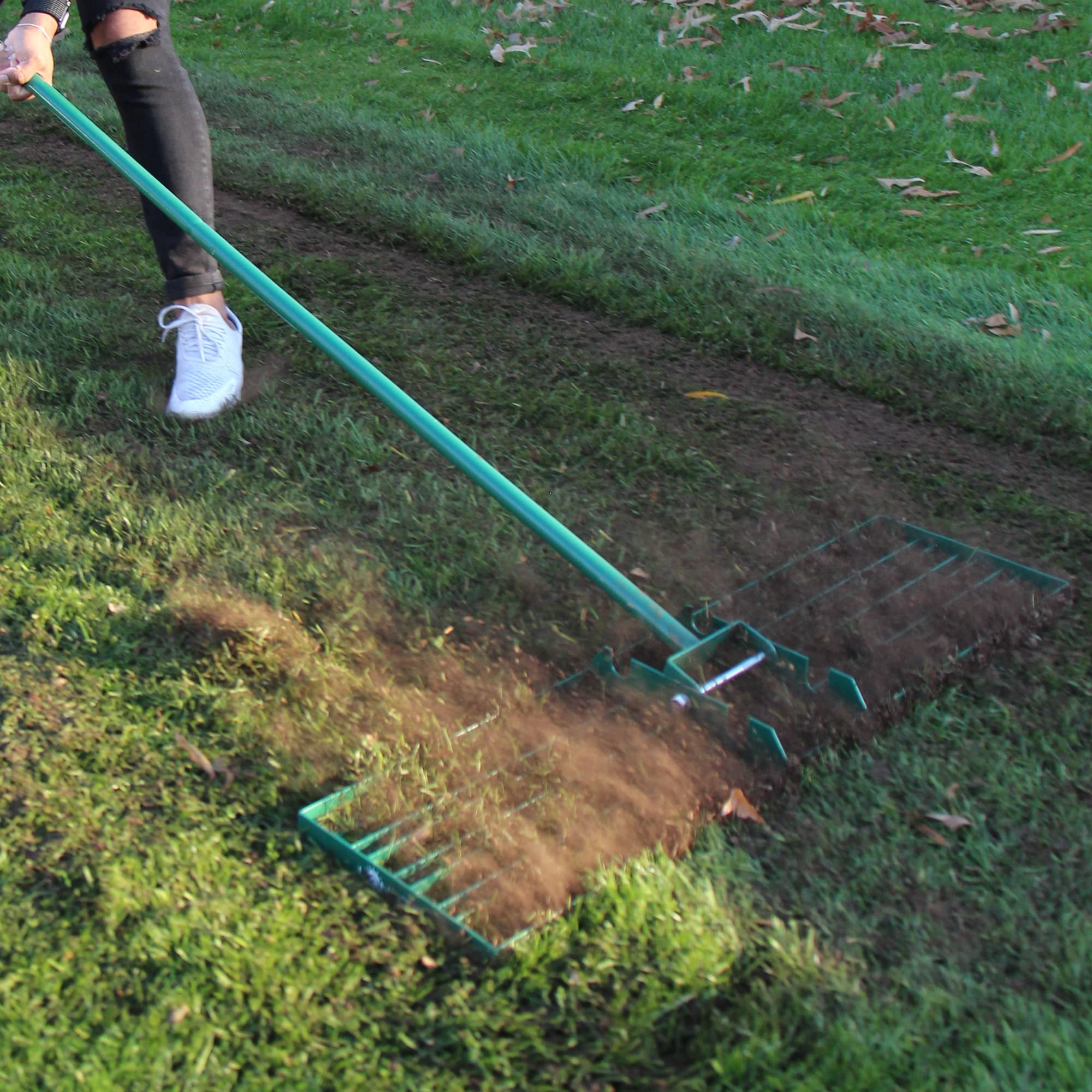 36 Inch Yard Leveling Rake, Lawn Leveler Tool for Soil Dirt Topdressing, Steel Handle Ground Leveler for Professional Landscaping, Green