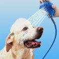 thumbnail image 4 of Cabezal de ducha para mascotas, caseta para patas, accesorio de baño para perros con cepillo, manguera de PVC y 2 adaptadores de manguera para perros y gatos., 4 of 5