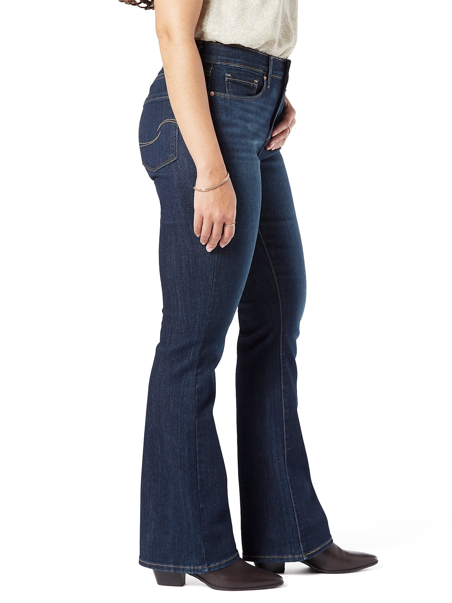 Signature by Levi Strauss & Co. Women's Mid Rise Bootcut Jeans