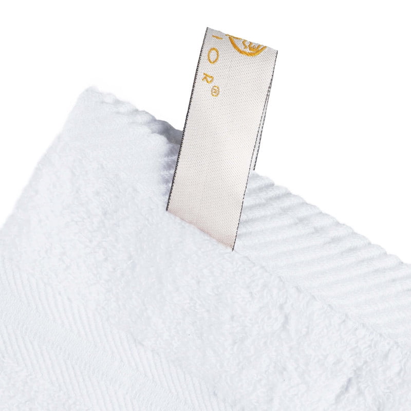Superior Smart Dry 9-Piece Zero Twist Soft Cotton Towel Set, Quick Dry Fade Resistant, White