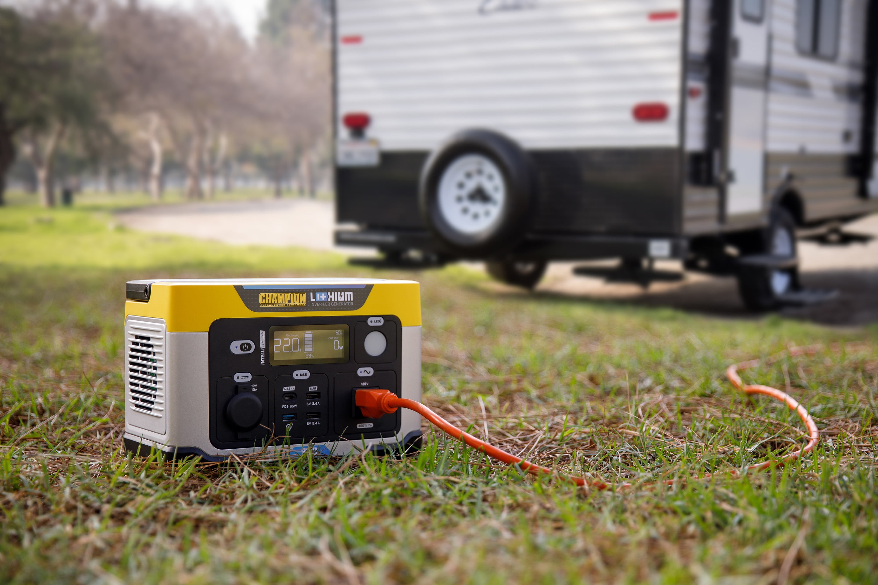 Champion Power Equipment 285-Wh Portable Lithium-Ion Solar Generator Power Station