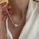 thumbnail image 1 of Collar con colgante de corazón Heldig textura de lava cadena de verano diseño de pez dorado pequeño y mediano, 1 of 5