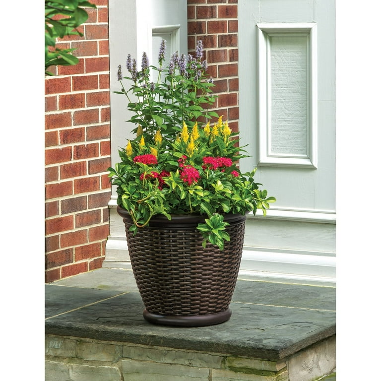 Better Homes & Gardens 18 in. Faux Wicker Resin Planter Pot, Java Brown Better Homes & Gardens 18 in. Faux Wicker Resin Planter Pot, Java Brown