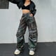 thumbnail image 2 of Pantalones de mezclilla de trabajo con grafiti, de moda, holgados, con múltiples bolsillos y para uso industrial pesado, 2 of 5