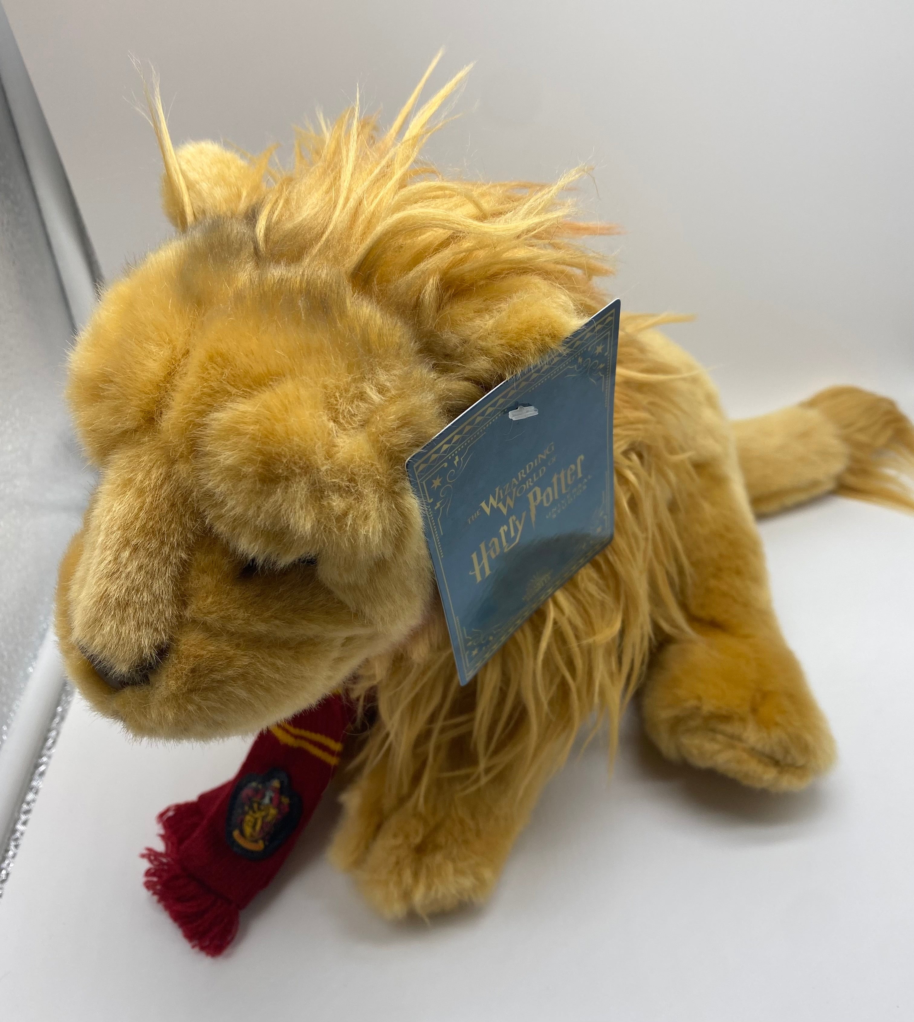 Universal Studios Harry Potter Gryffindor Lion Mascot Plush New with Tag 