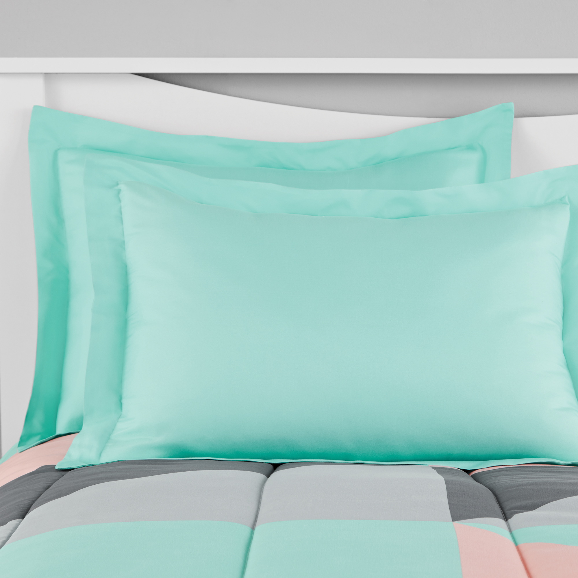 Mainstays Gray and Teal Geometric 8 Piece Bed in a Bag Comforter Set With Sheets, King - image 4 of 8