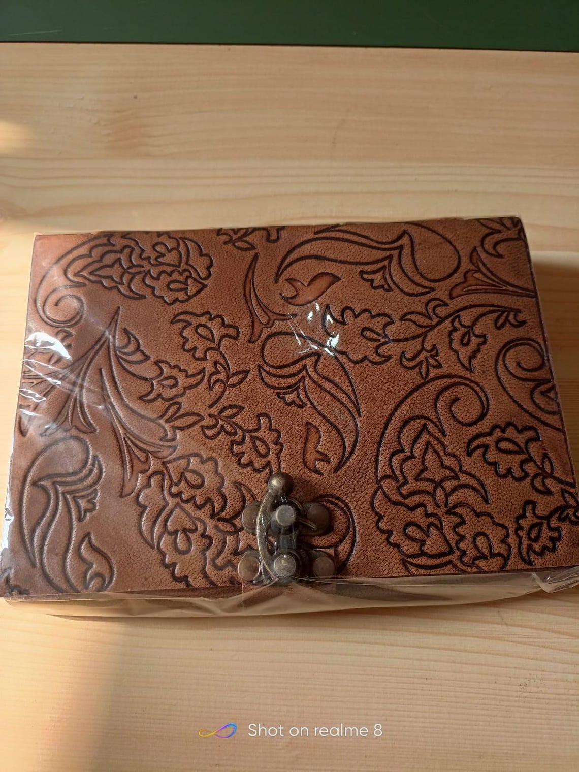 Vintage Tan Leather Journal with Floral Paisley Engravings – Antique Brass C-Hook Latch, 7x5 Inch Handmade Notebook, 240 Pages for Writing
