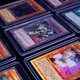 thumbnail image 1 of Adecuado para la cubierta de la tarjeta de estrella de la NBA, cubierta transparente de PVC, soporte para tarjeta Yu-Gi-Oh, cubierta protectora de tarjeta mágica de 35 PT, cubierta de tarjeta B8, 1 of 3