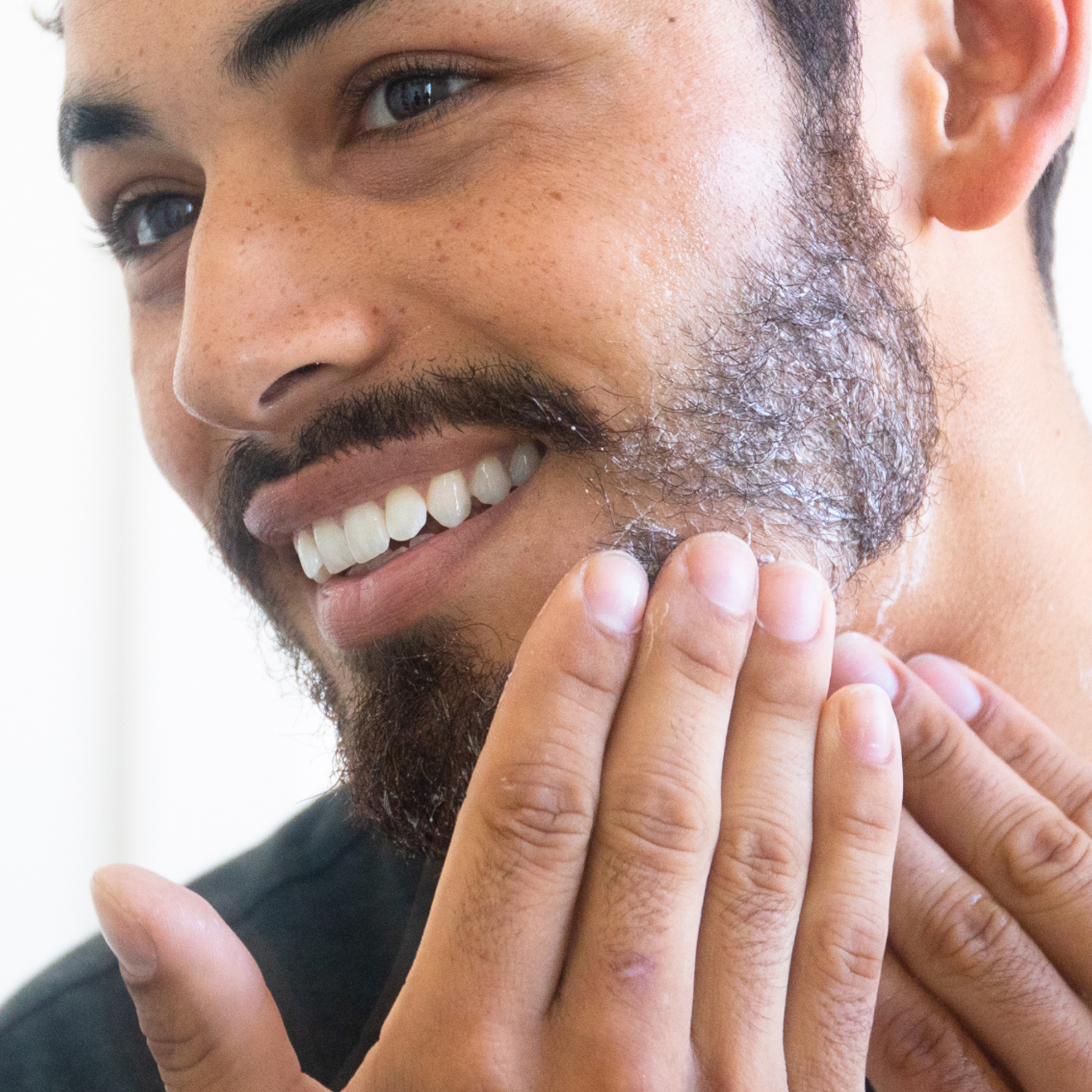 Every Man Jack Sandalwood Beard Bundle photo 4