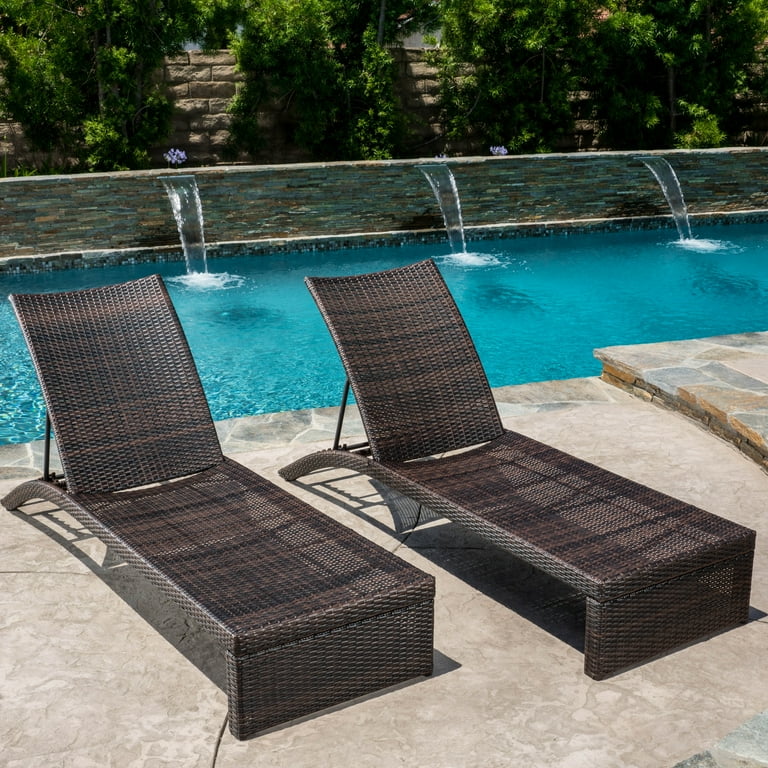 Walmart wicker chaise lounge hot sale