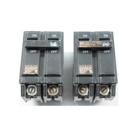 LOT OF 2 GE THQL2160 MOLDED CASE CIRCUIT BREAKER 60A 2P 120/240V-AC D604750