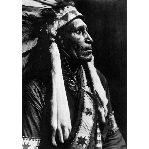 Curtis: Raven Blanket, 1910. /Nraven Blanket, Nez Perce Native American. Photographed By Edward S. Curtis (1868-1952). Poster Print by  (24 x 36)