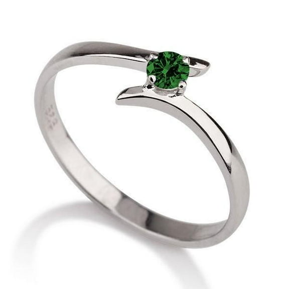 1 Carat Round Cut Solitaire Engagement Ring in 10k White Gold