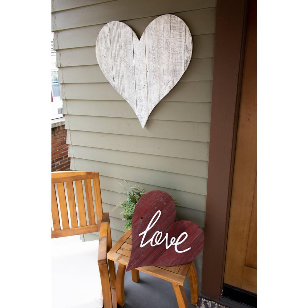 Homeroots 24 in. Rustic Red Rustic Farmhouse Red Large Wooden Heart