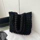 thumbnail image 4 of Bolso para axila para mujer bolsa con cierre de burbuja Simple de Color sólido suave bolso informal para mujer, 4 of 9