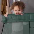 thumbnail image 3 of BabyBjorn Aire de Jeux Légère - Vert Foncé, 3 of 3
