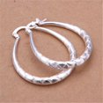 thumbnail image 4 of Pendientes de aro grandes chapados en plata, pendientes de personalidad de moda para mujer, joyería de moda, adecuados para una variedad de formas de rostro, estilo personal único, 4 of 5