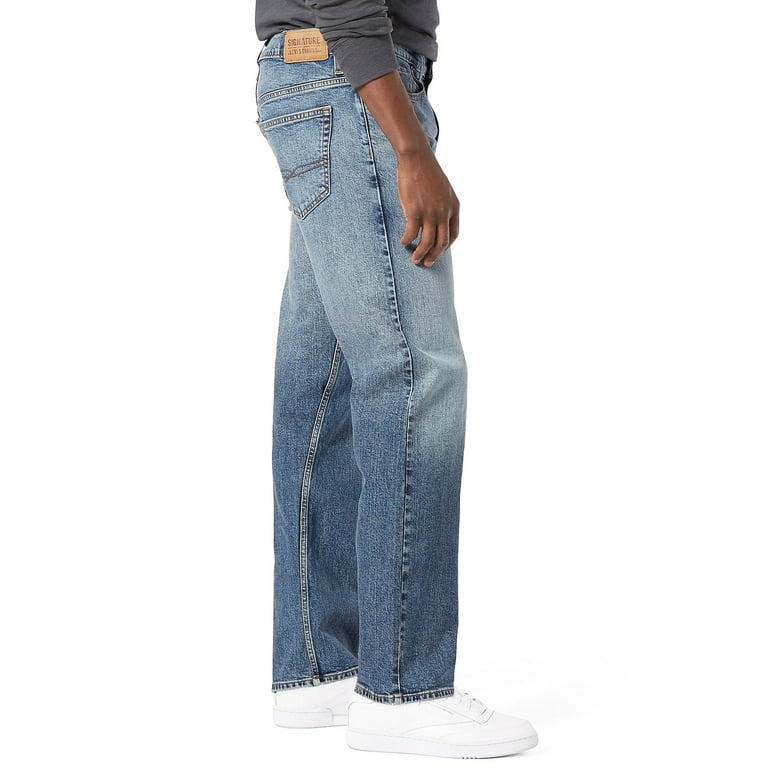 Signature By Levi Strauss & Co. Men's Loose Fit Jeans 