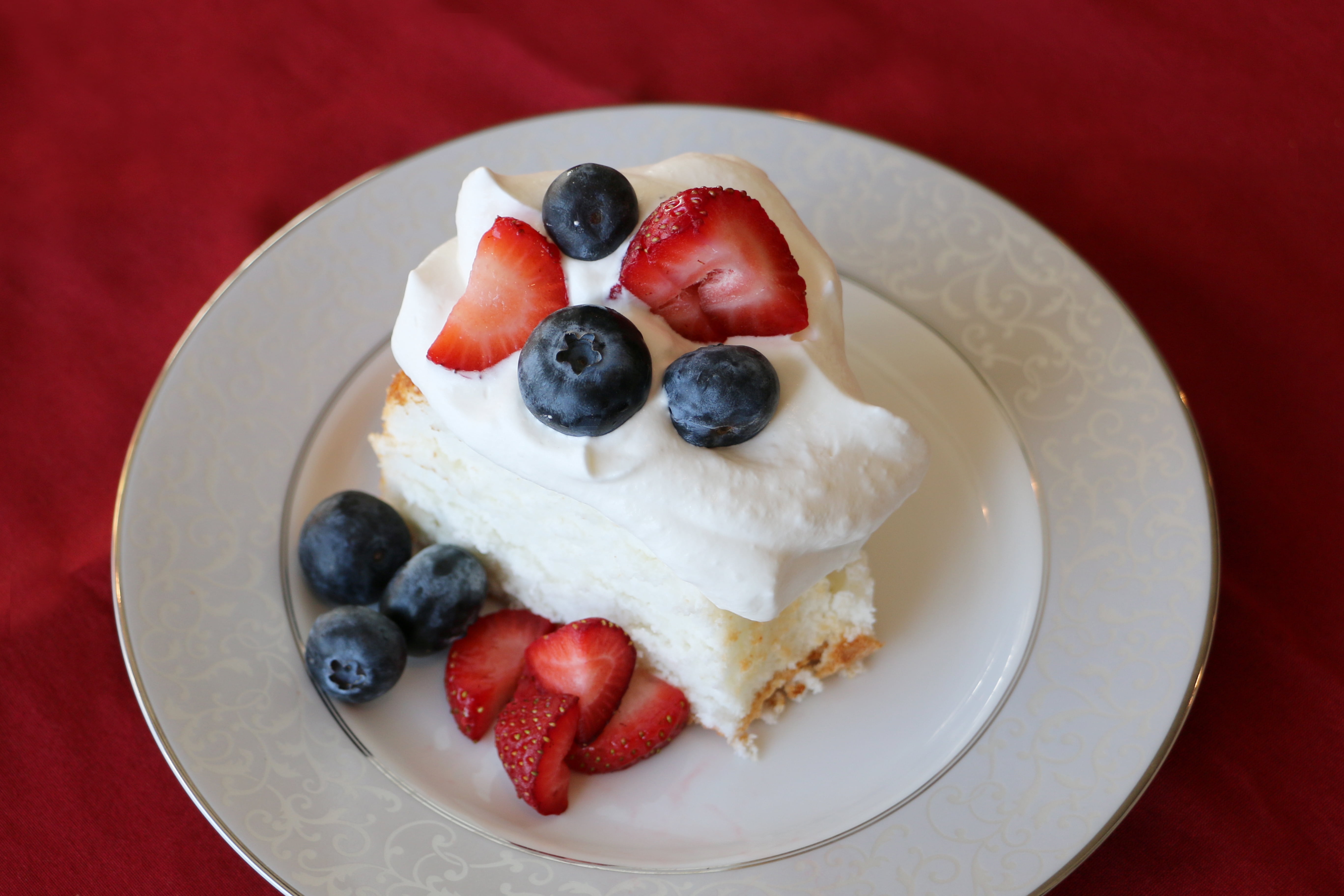 Mom's Place Gluten-Free Angel Food Cake Mix, Dessert Baking, Easy to Make, Nut Free, Dairy Free & Soy Free, 12 Servings, 15.3 oz