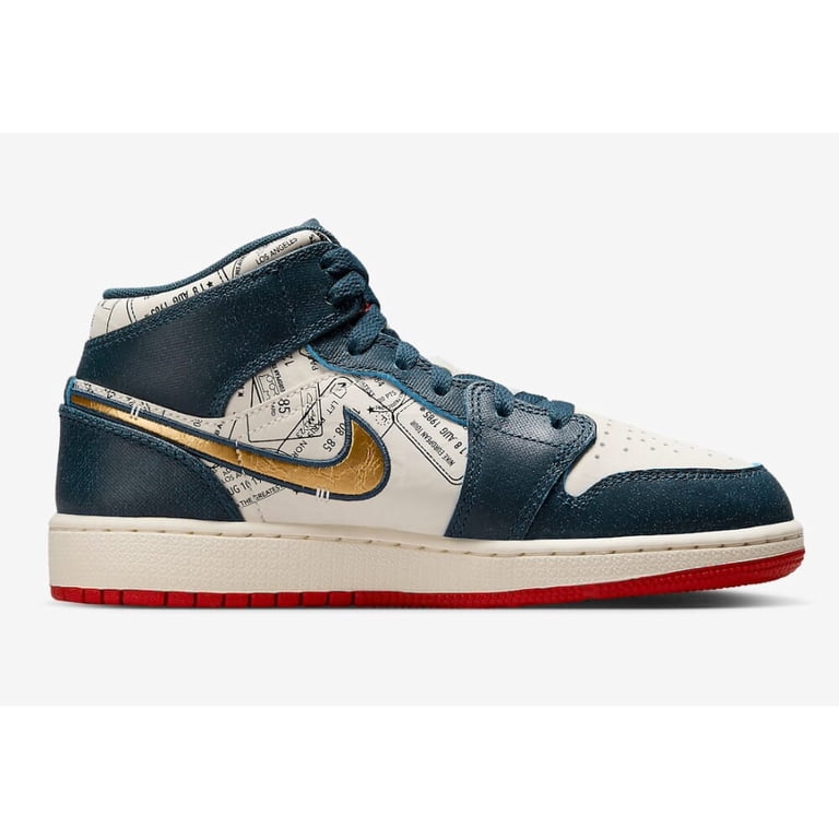 Nike Air Jordan 1 Mid SE Armory Navy/Metallic Gold FN1353  display picture 1