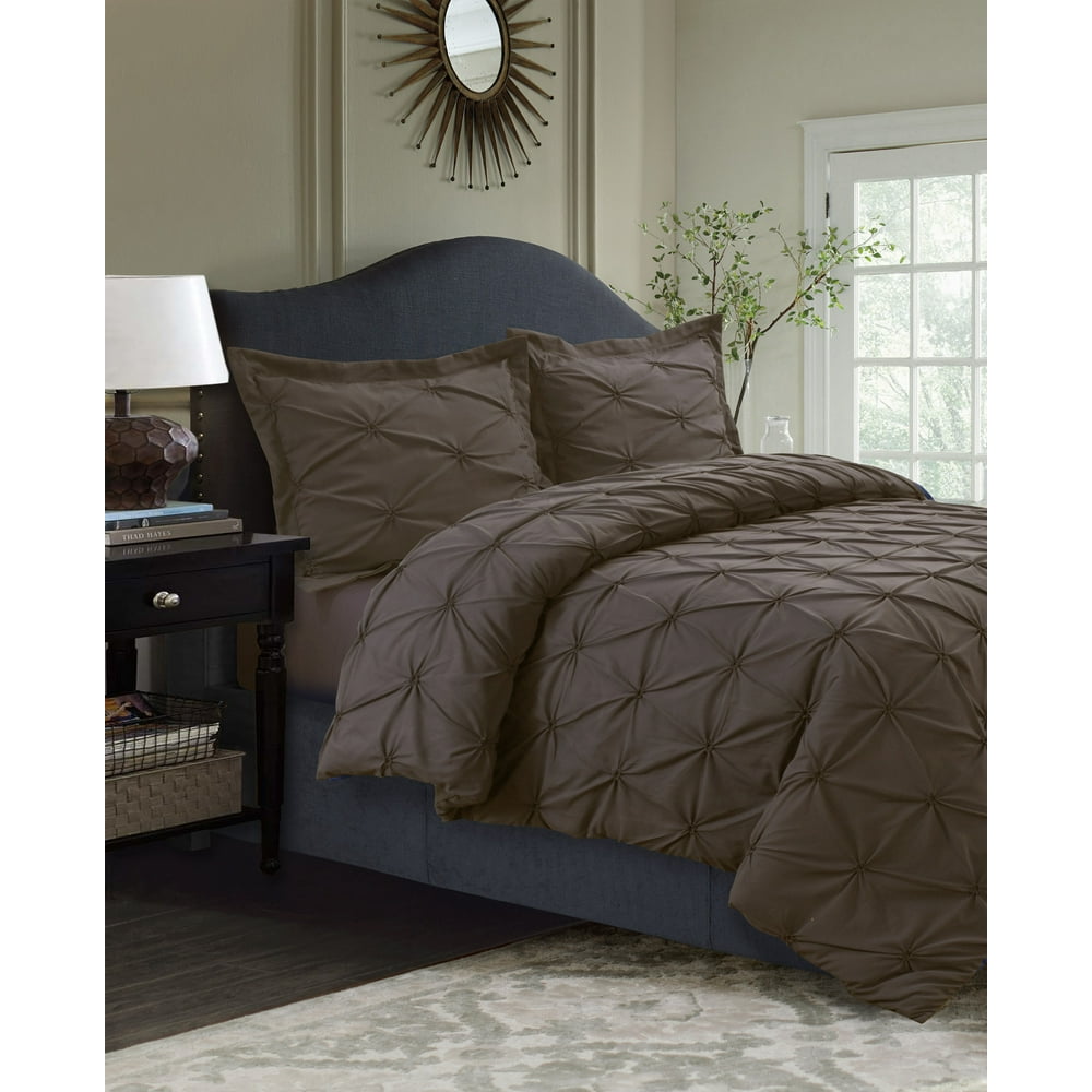 Sydney Pintuck Oversized Duvet Cover Set Queen Chocolate