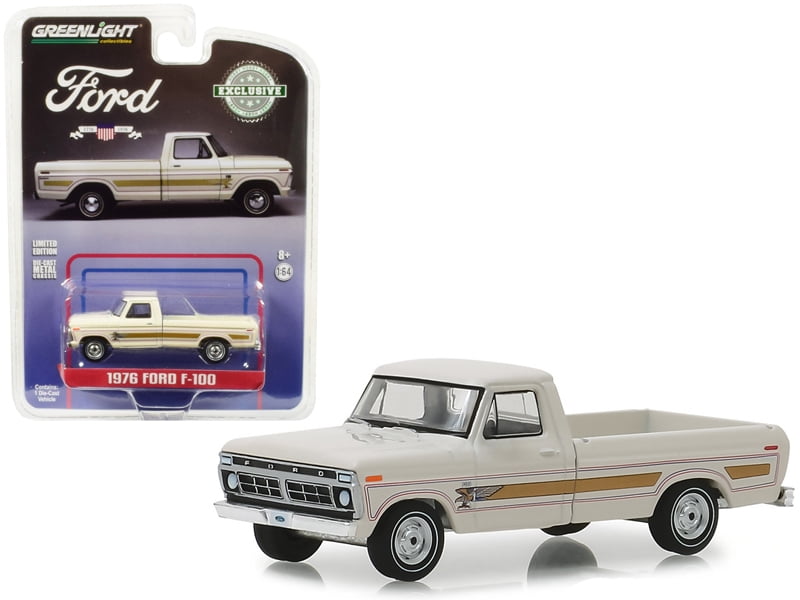 1976 76 FORD F100 LONG BED PICKUP TRUCK GULF OIL 1/64 SCALE DIECAST MODEL CAR