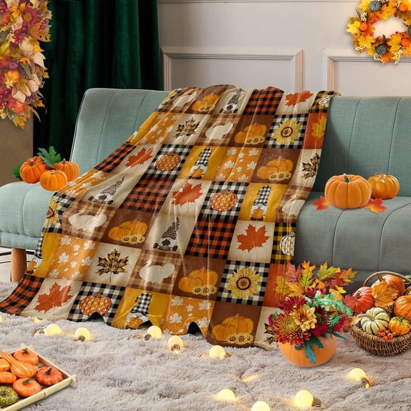 Thanksgiving Blankets Fleece Throw Blanket 40x50In, Fall Pumpkin Maple Leaf Dwarf Soft Plush Flannel Blankets Vintage Check Lightweight Fuzzy Bed Throws for Couch/Sofa/Chair