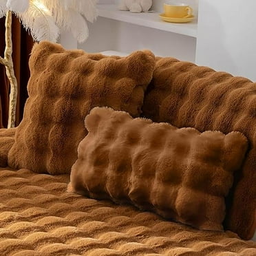 Nvzi Set of 2 Double-Sided Luxury Thick Faux Fur Plush Throw Pillow Covers for Couch Bed Sofa Ultra Soft Fluffy Plush Cushion Covers (Caramel,18"x18")