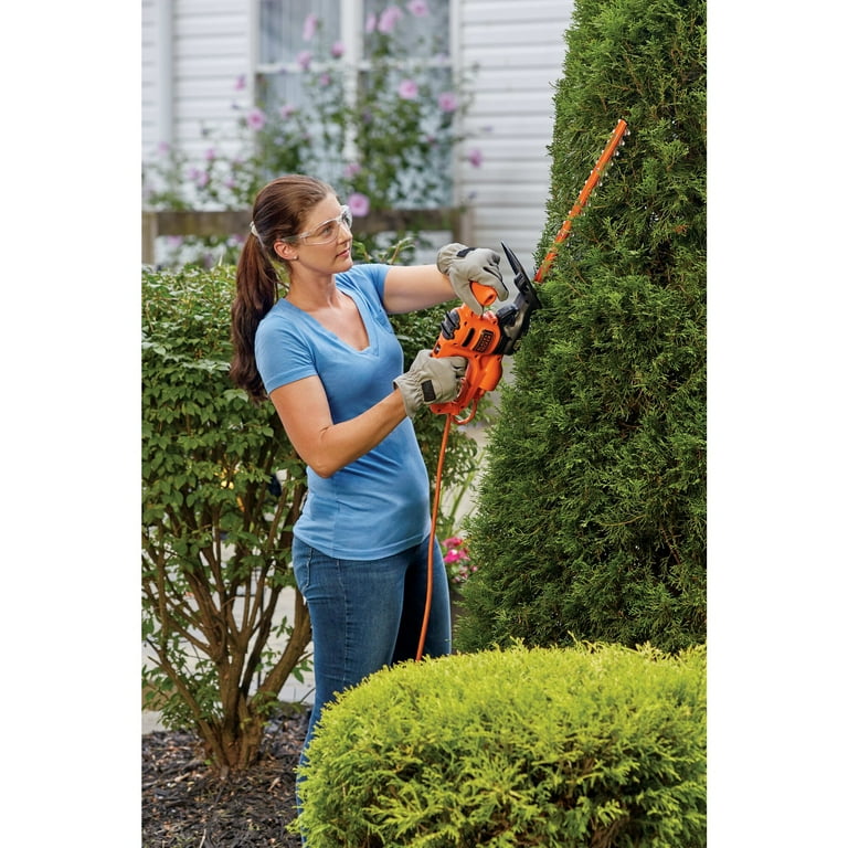 BLACK+DECKER Electric Hedge Trimmer, 22-Inch (BEHT350)