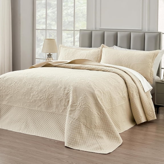 Alaskan King Bedspread Set Oversized King Bedspreads 132x120 inches Floor Length King Size Bedspread Extra Wide King Quilt Paisley Quilt Beige Coverlet Sets with Shams