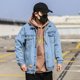 thumbnail image 3 of Chaqueta vaquera con botones grises para hombre, abrigos vaqueros azules de otoño para hombre, abrigos de vaquera a precio económico, ropa de abrigo de invierno con estilo, talla grande japonesa, 3 of 4