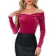 thumbnail image 1 of Blusa de terciopelo de mujer Inspire Chic, ajustada, de manga larga y sin hombros, color rosa intenso, 1 of 6