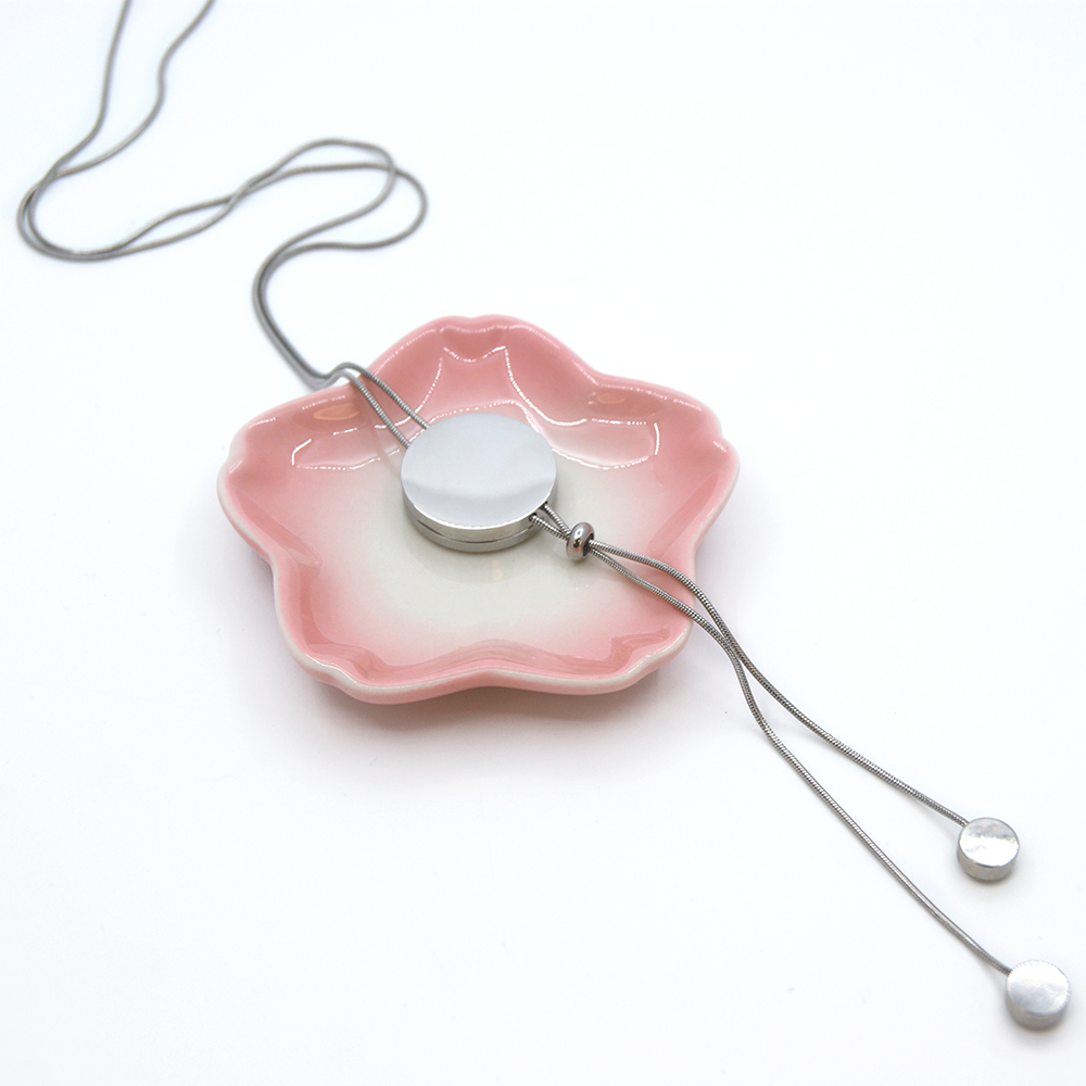 Round Clouds Aromatherapy Slider Necklace - Mother's Day Gift for Mom - Eucalyptus Essential Oil Diffuser Gift Set for Mom - Adjustable - Anniversary - Birthday - 12 Reusable Pads
