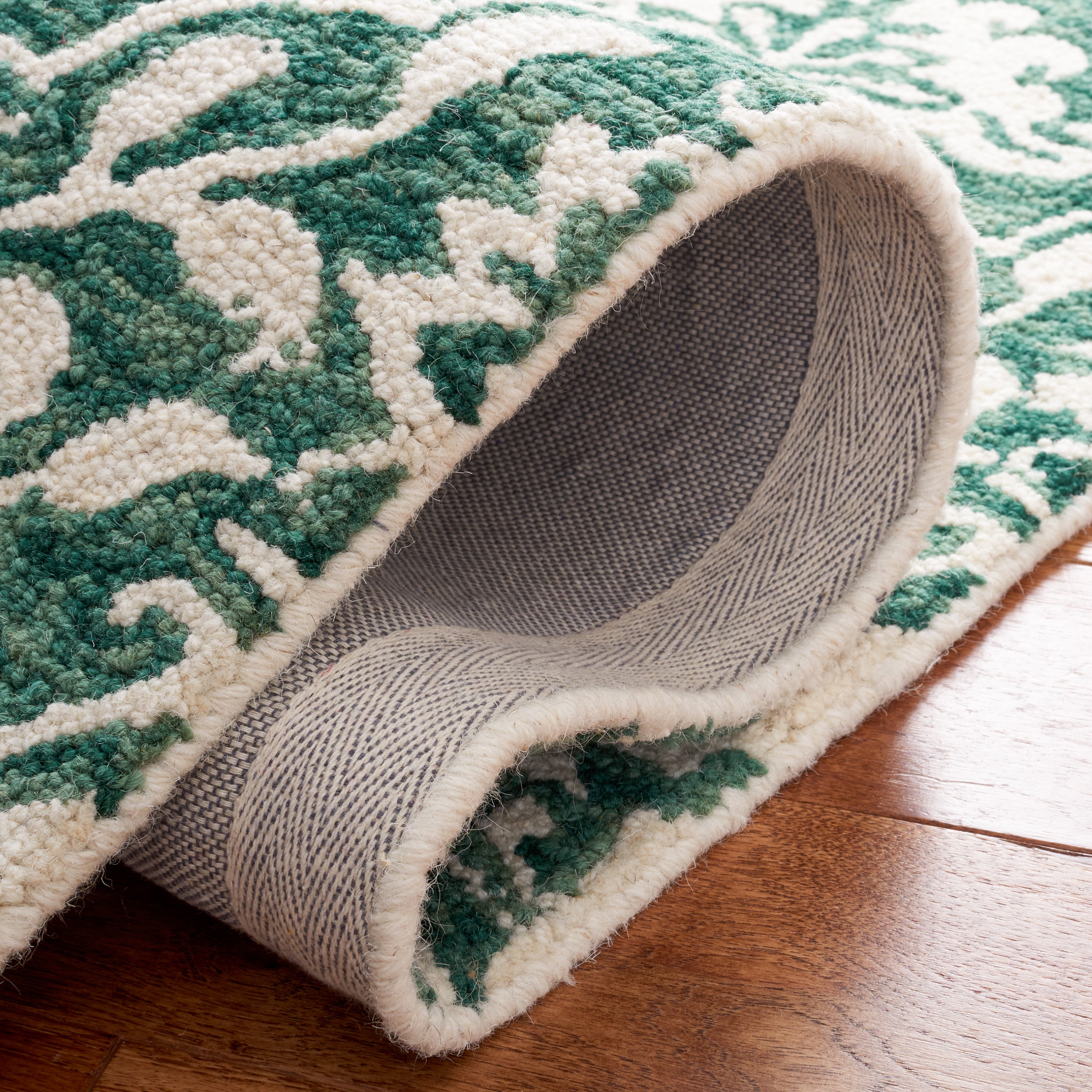 Safavieh Dip Dye Beranadette Floral Wool Area Rug, Dark Green/Ivory, 9' x 12'