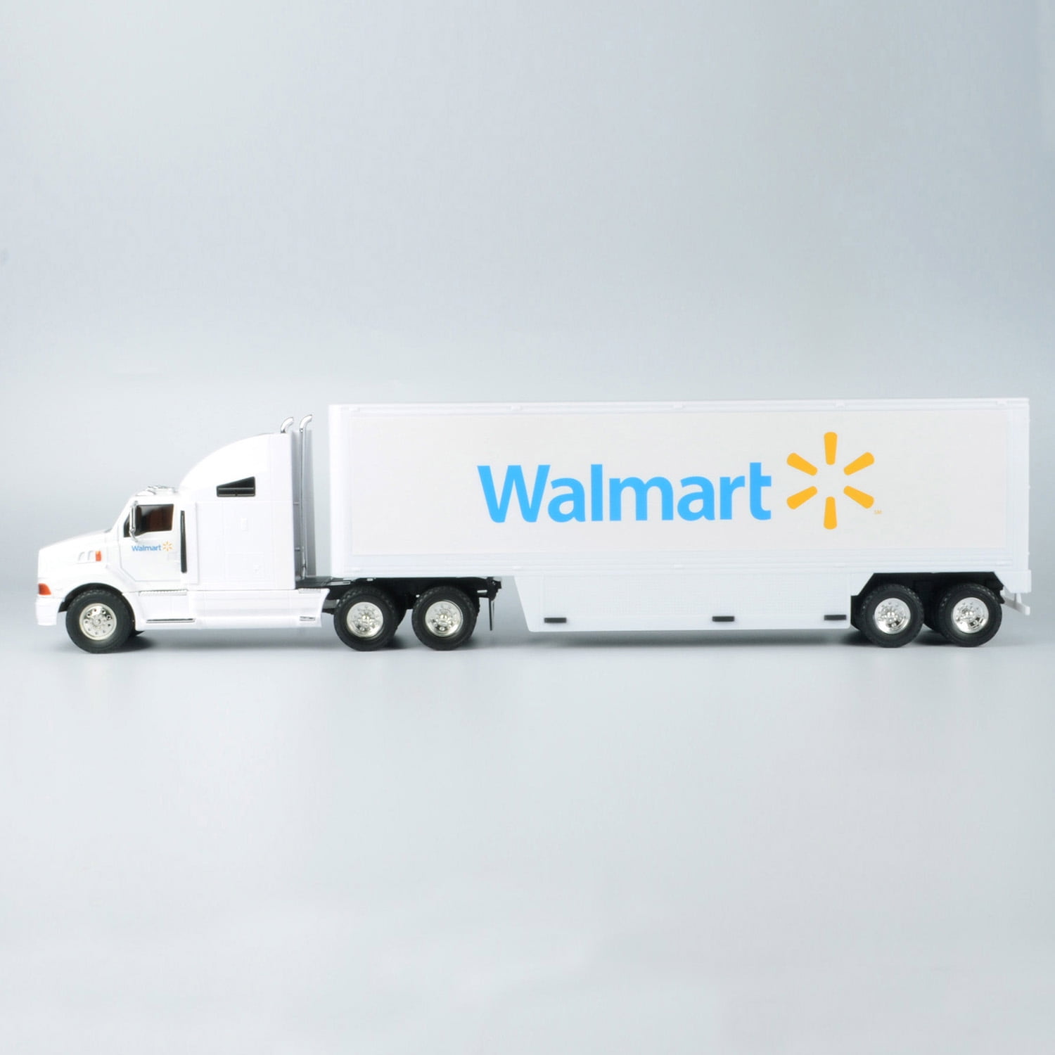 1:32 Amazingly Detailed Toy Play Vehicle , Ford Aeromax Walmart Transportation Truck