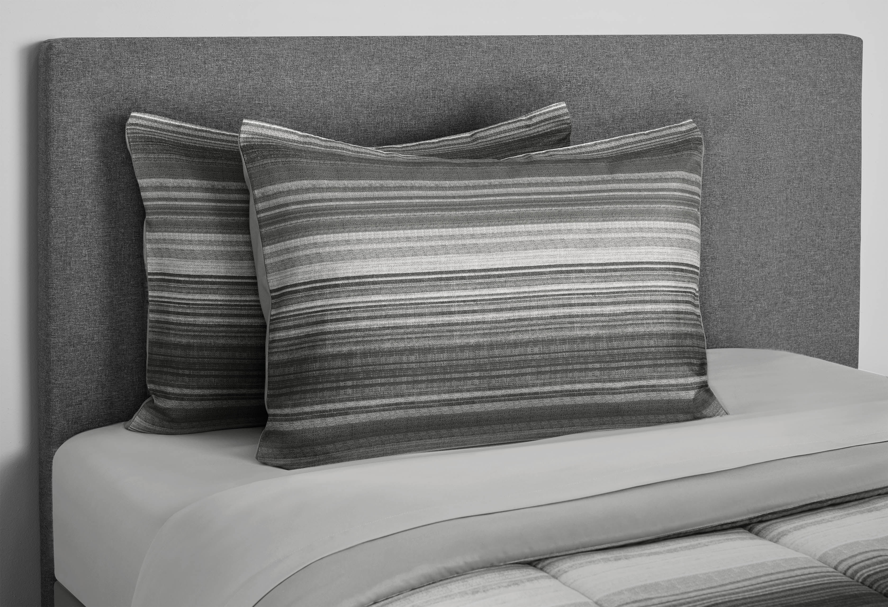 Mainstays Gray Stripe 8 Piece Bed in a Bag Comforter Set with Sheets, King