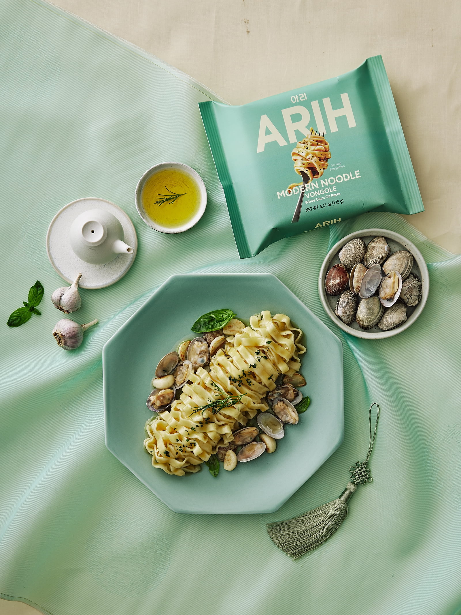 ARIH Modern Noodles, Western-Korean Fusion Soup-Less Noodles, Vongole, 4 Pack