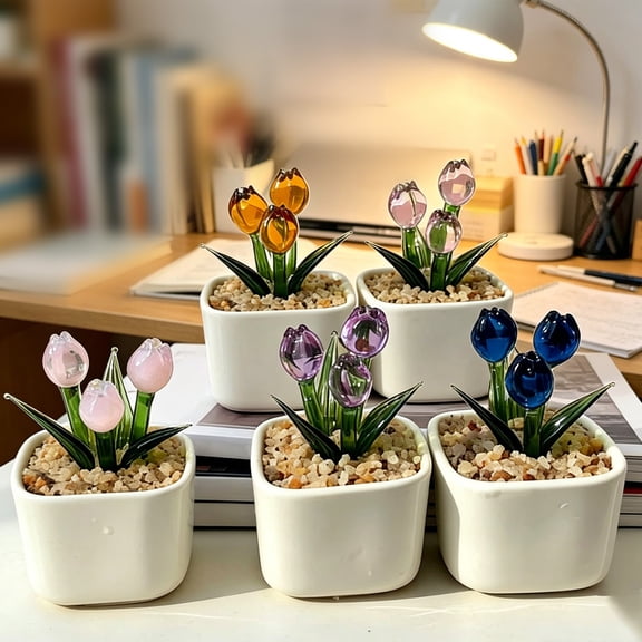 YANDE - 3.15in 1PC Glass Tulip Flower Ornament, Lifelike Handcrafted Glass Plant, Small Decorative Piece for Living Room Bedroom Tabletop Accent (A)