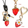 thumbnail image 3 of Raindrops Charm Llavero Fresa Con Anillo Y Margarita Para Accesorios Y Regalos, 3 of 8