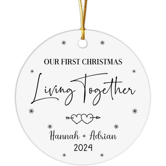 Our First Christmas Engaged Ornament 2025 Engagement Ornament Christmas, Personalized 1st Year Engaged Ornament with Name Engaged Couple, Wedding Ornament for Her & Him, Engaged Keepsake Tqn35C