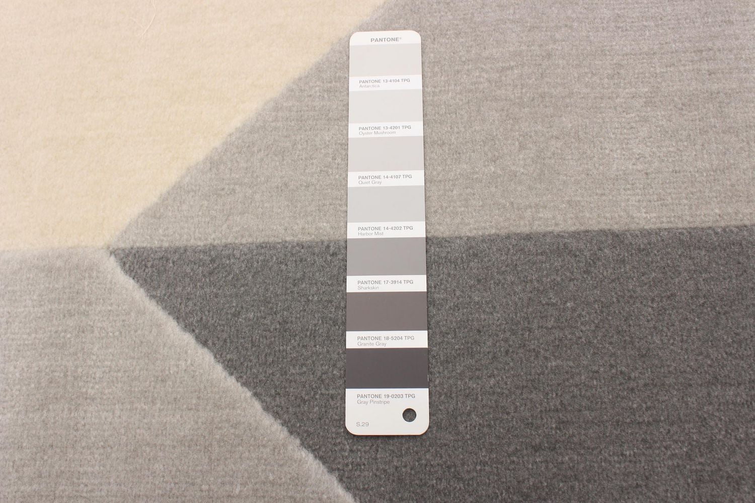 ECARPET Modern Area Rug for Dining Room, Living Room, Bedroom or Den Burke Grey