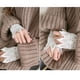 thumbnail image 4 of Puños en Capas Huecas para Mujer Mangas Falsas Puños de Muñeca Decoración de Vestuario Macarena Muñequera de encaje para mujer, 4 of 7